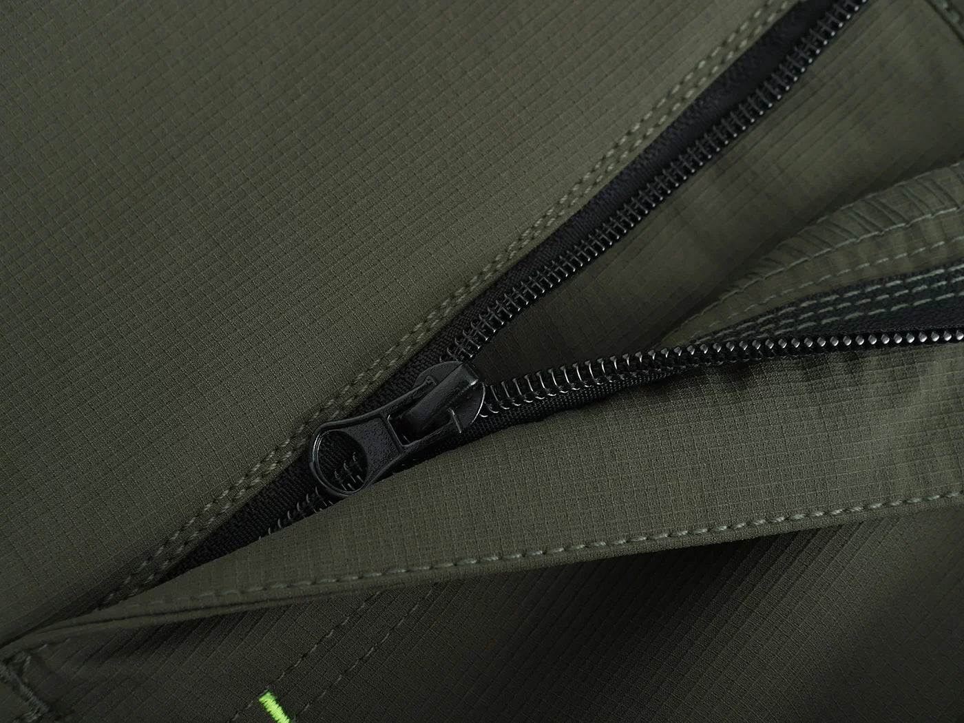 KD175Z, PANTALON DE TRAVAIL PESSO JUPITER COUPE SLIM, CHAKI