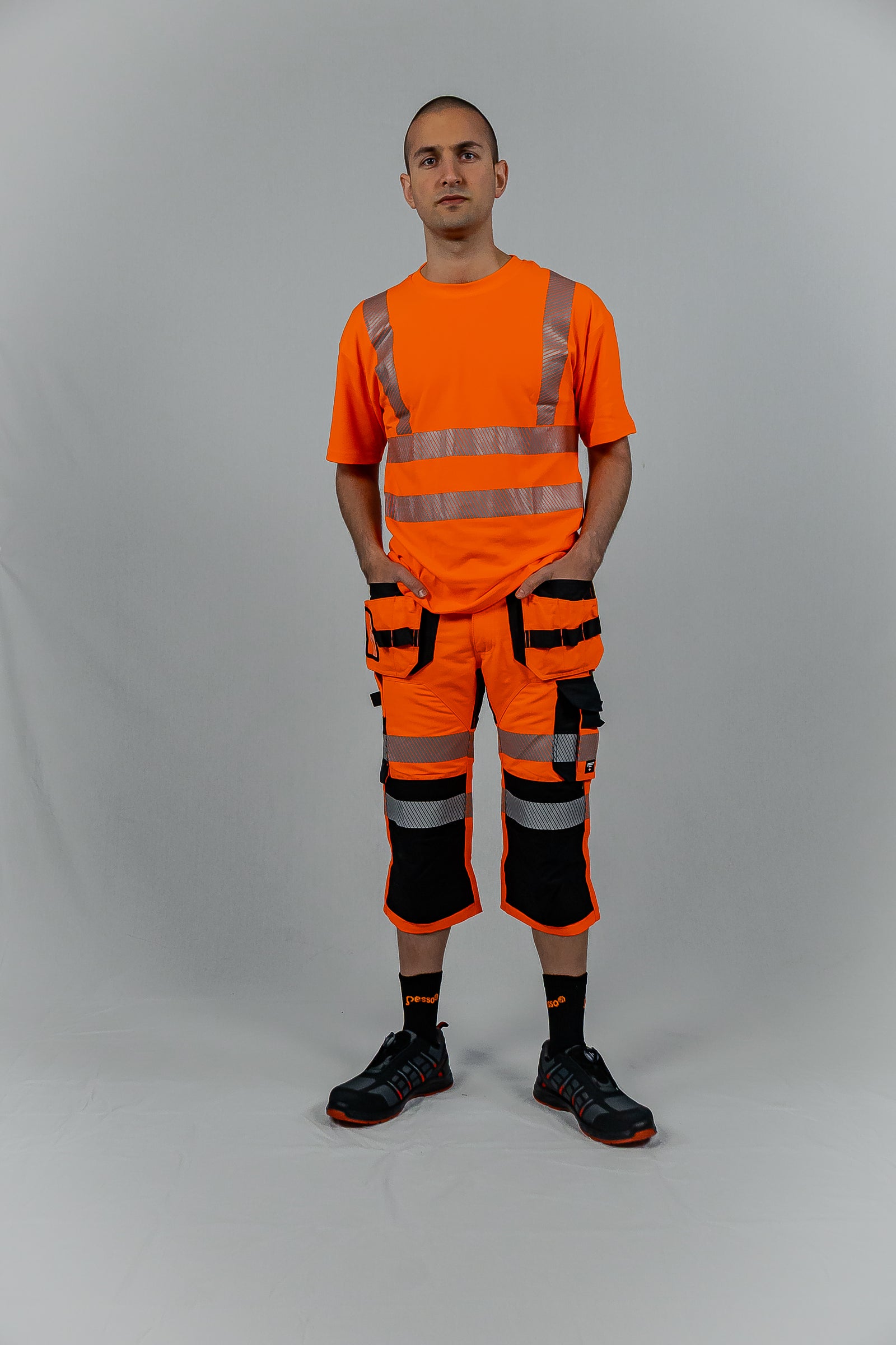 KB135OR, VÊTEMENTS DE TRAVAIL PANTALON COURT 3/4 PESSO URANUS FLEXPRO 135, ORANGE
