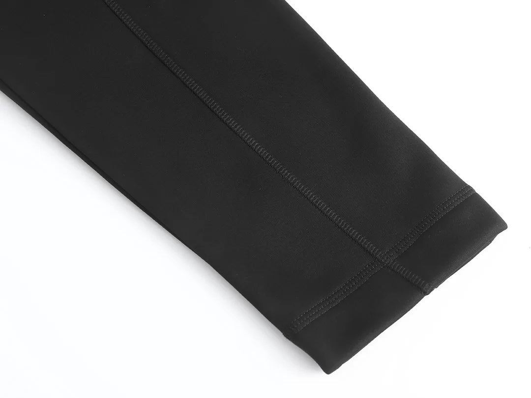 DZP725J, PULL EXTENSIBLE À 4 SENS AVEC ZIP PESSO, NOIR 