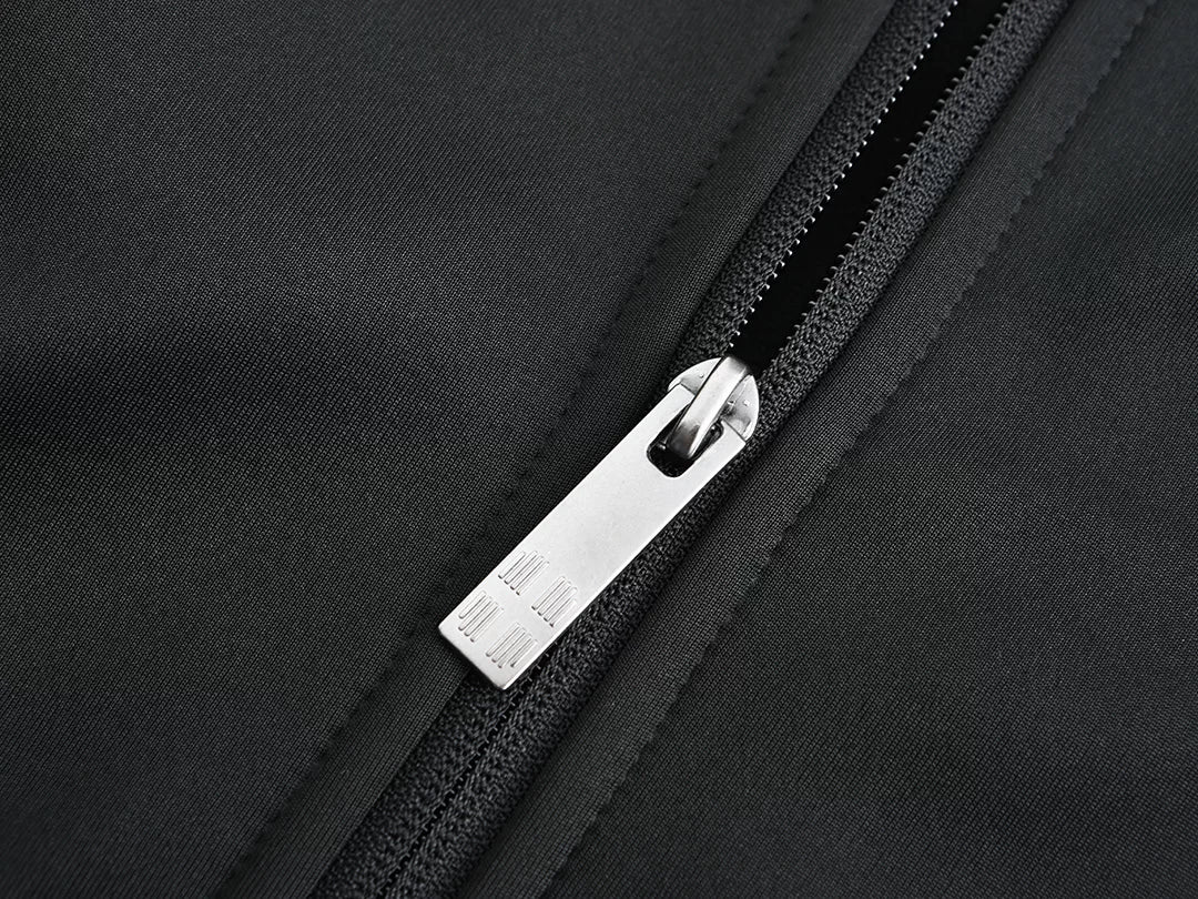 DZP725J, PULL EXTENSIBLE À 4 SENS AVEC ZIP PESSO, NOIR 